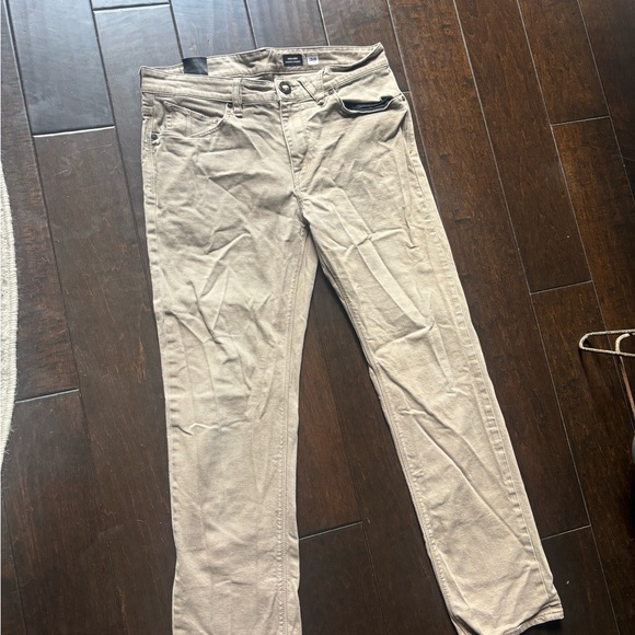 Volcom Modern Fit Khaki Pants - Picture 3 of 5